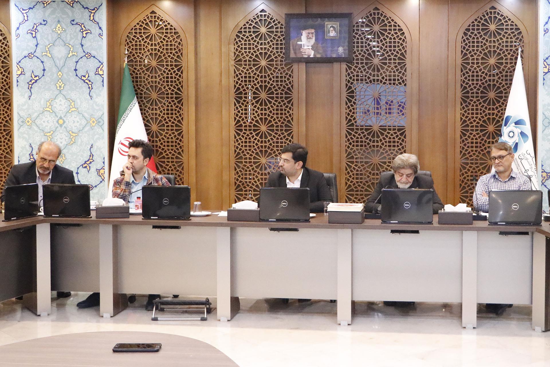 بحران آب و آلودگی هوا؛ دو چالش محیط‌ زیستی اصفهان