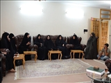 دیدار اعضای معاونت بانوان اتاق بازرگانی اصفهان  با خانواده شهدا به مناسبت هفته دفاع مقدس
