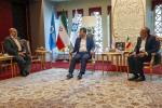 دیدار رئیس اتاق بازرگانی اصفهان با سرکنسول ایران در قاپان ارمنستان 