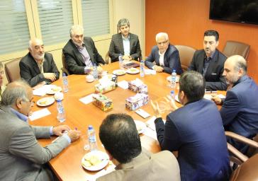 بيست و هشتم اولين ماه پاييز اتاق بازرگاني روزي روشن و پر بار را گذراند.