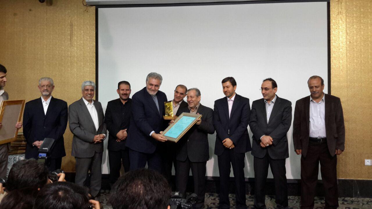 اولین آیین تجلیل از خادمان صنایع دستی اصفهان 
