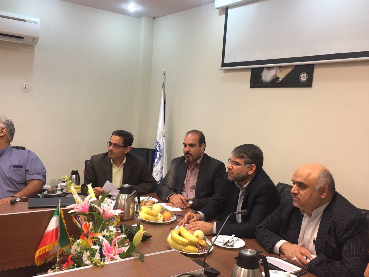 همایش مشترک کمیسیون معادن و صنایع معدنی اتاق بازرگانی و نظام مهندسی معدن اصفهان در اتاق کاشان برگزار گردید