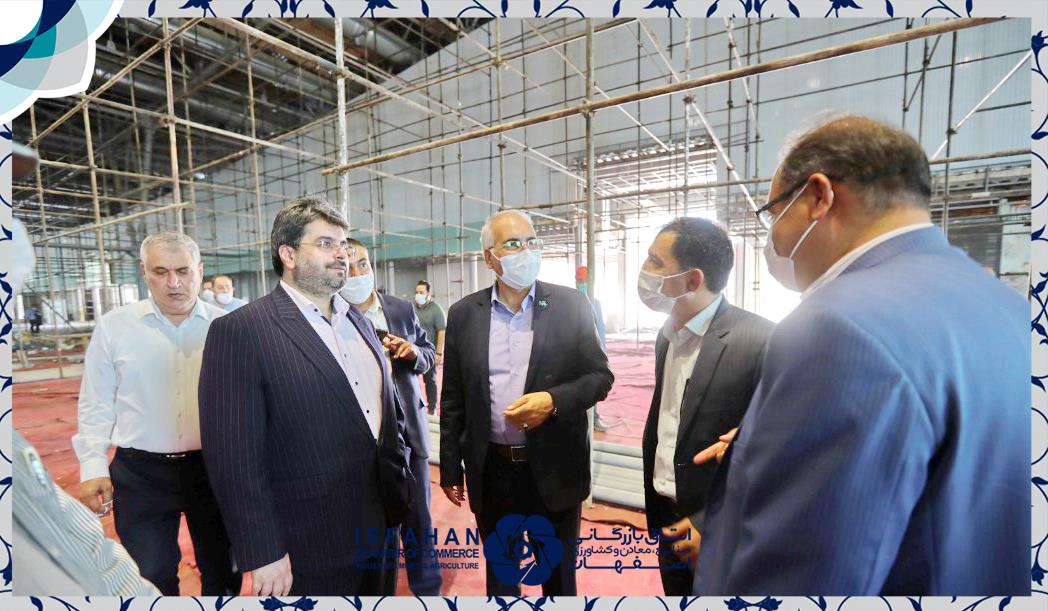 بازدید هیات نمایندگان اتاق بازرگانی از پروژه های شاخص عمرانی شهر اصفهان