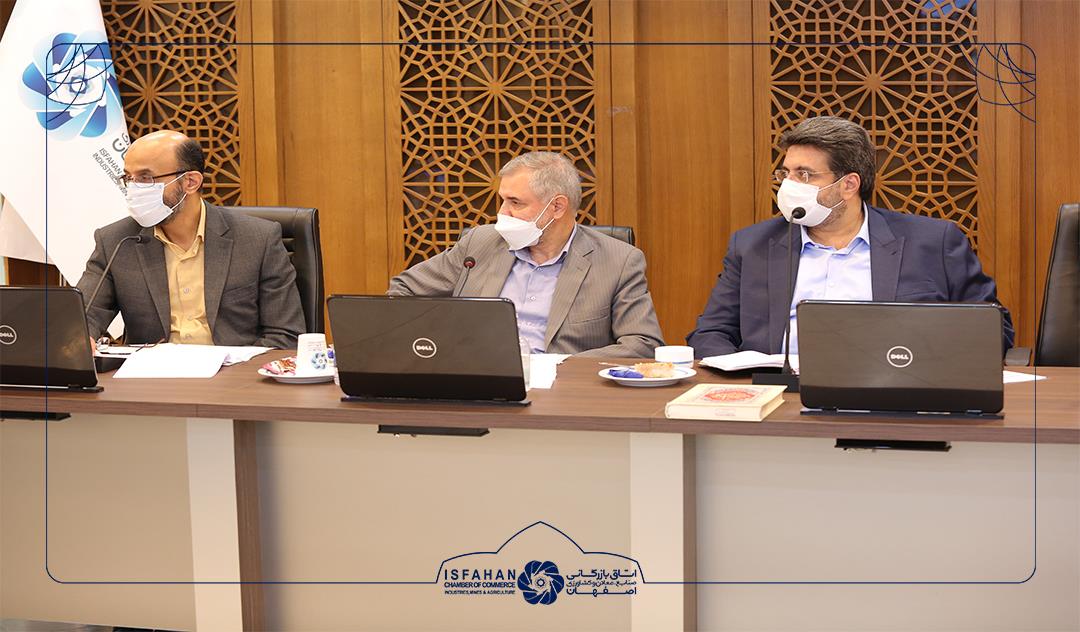 پیگیری و بررسی مشکلات چهار شرکت فعال اقتصادی