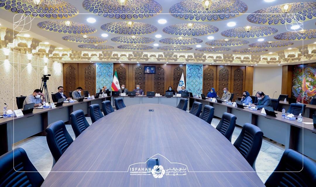 اقدامات اتاق بازرگانی اصفهان و سازمان صمت استان در حوزه ارزی بی نظیر و ستودنی  است