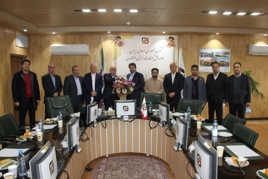 تقدیر رئیس اتاق بازرگانی اصفهان از مدیرکل گمرکات استان 