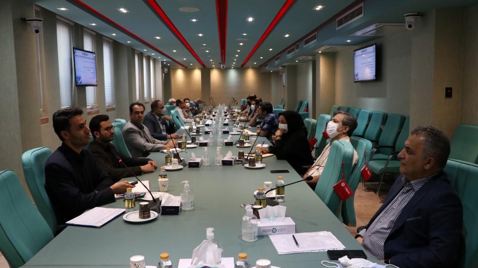 واردات در قبال صادرات راهکار تأمین پنل‌های خورشیدی 