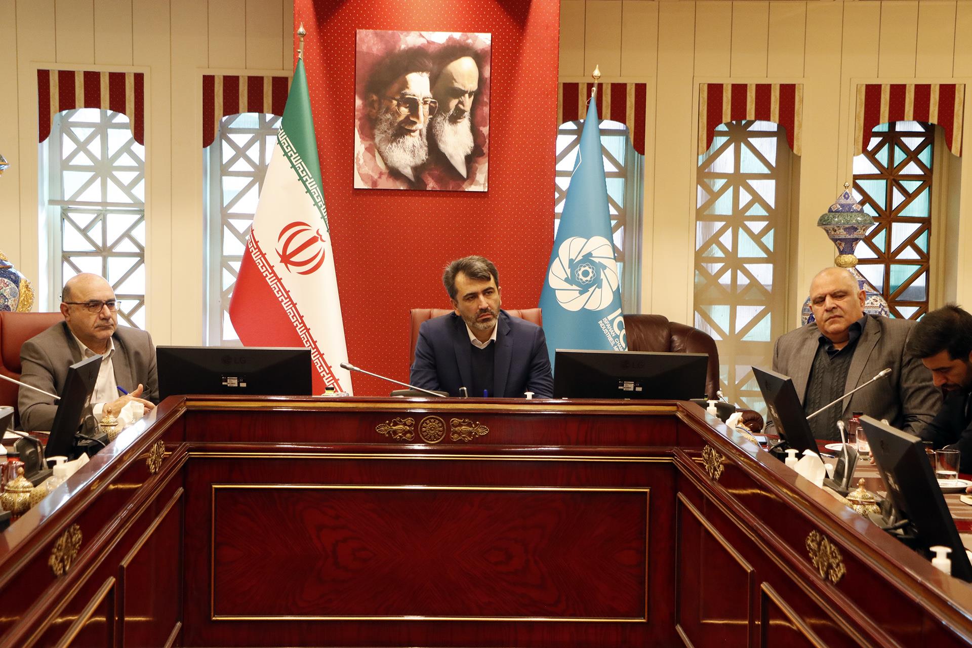 سیاست اتاق بازرگانی حمایت و تقویت انجمن شهرک‌های صنعتی است