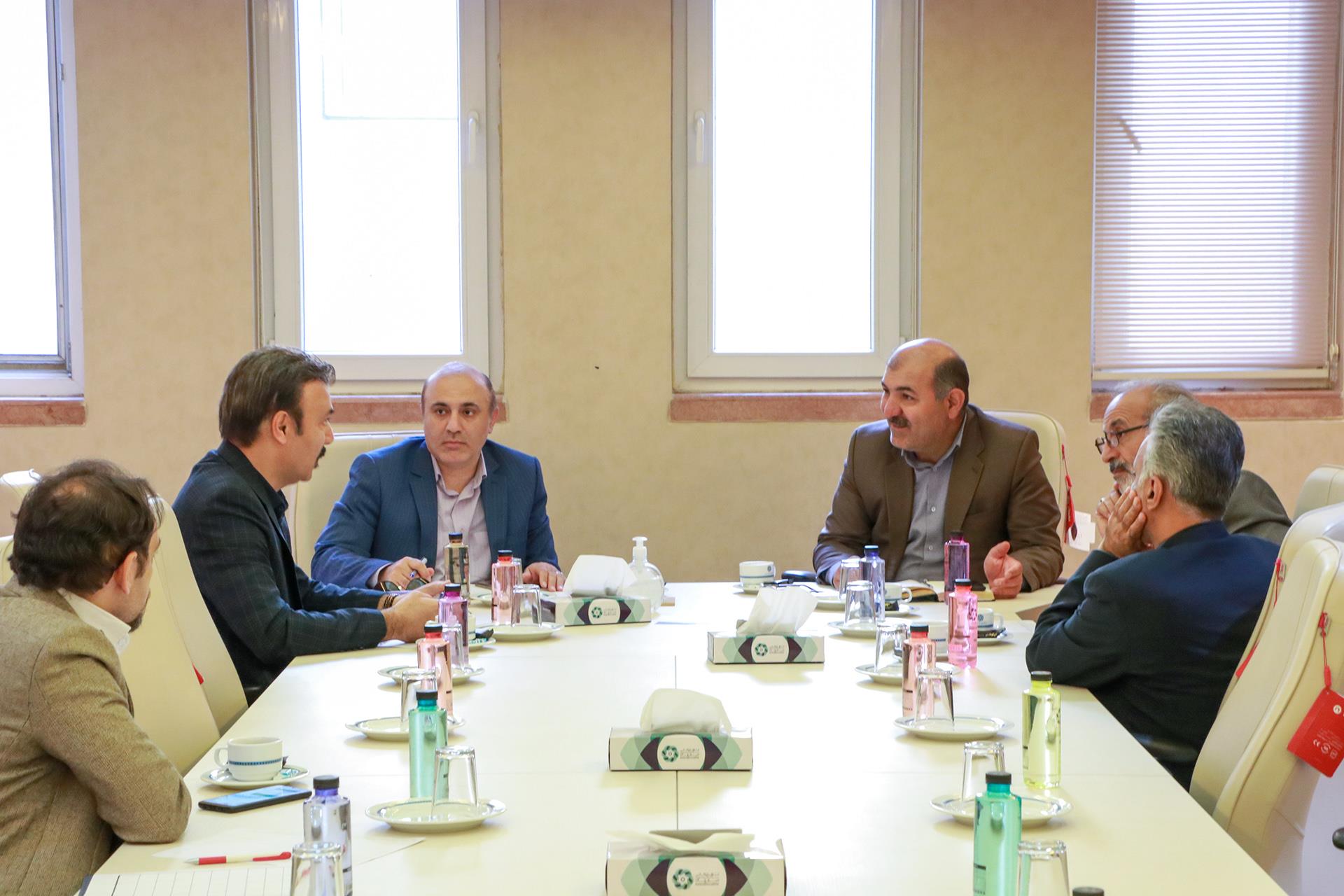 ۱۱ پرونده بخش خصوصی در میز خدمت تعزیرات حکومتی اتاق بازرگانی بررسی شد