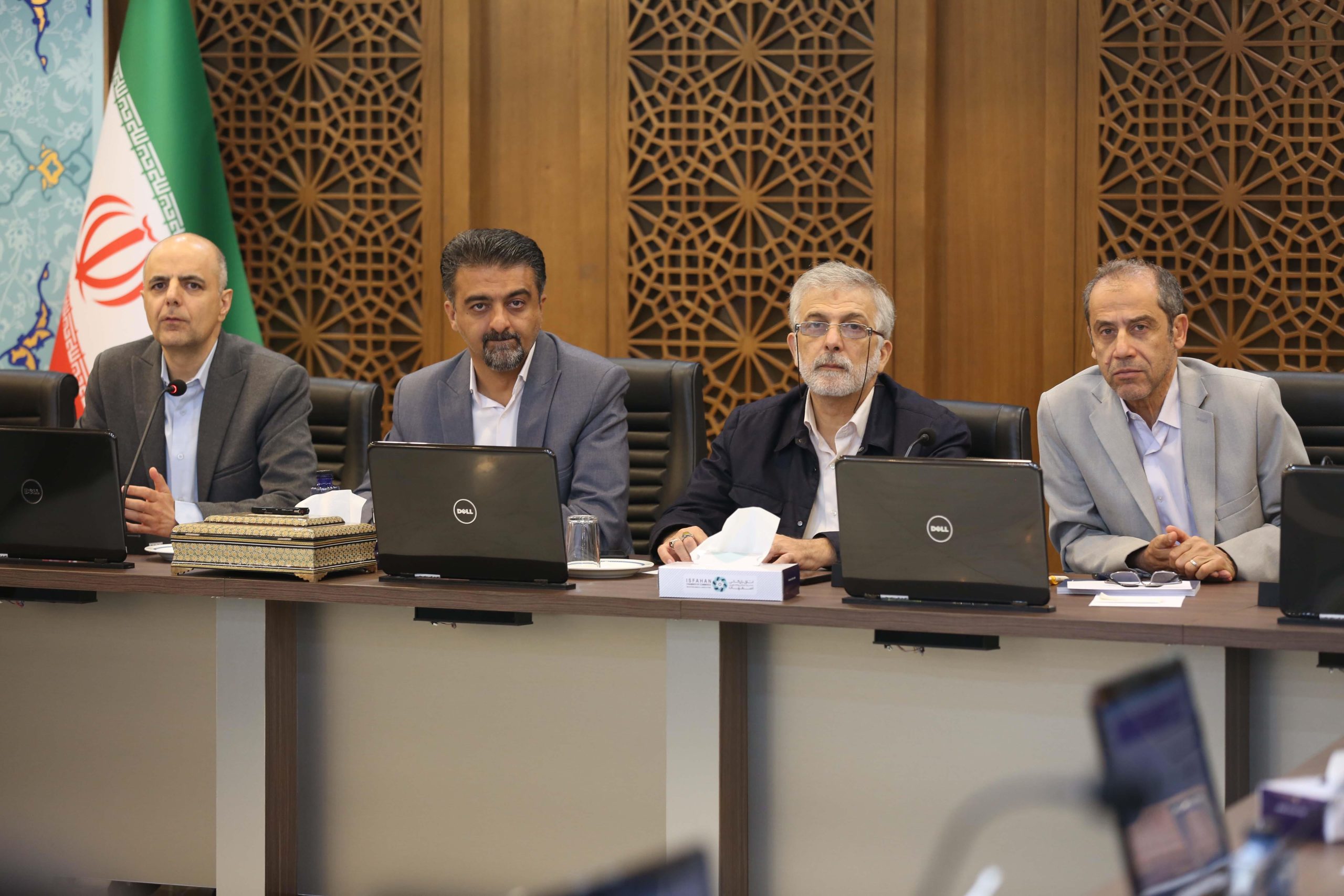 سهم اندک صنایع اصفهان از اعتبار مالیاتی کشور در سال ۱۴۰۲