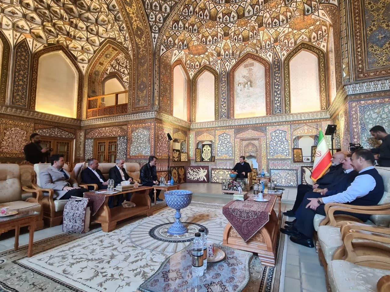 روابط اقتصادی اصفهان و ازمیر گسترش می‌یابد