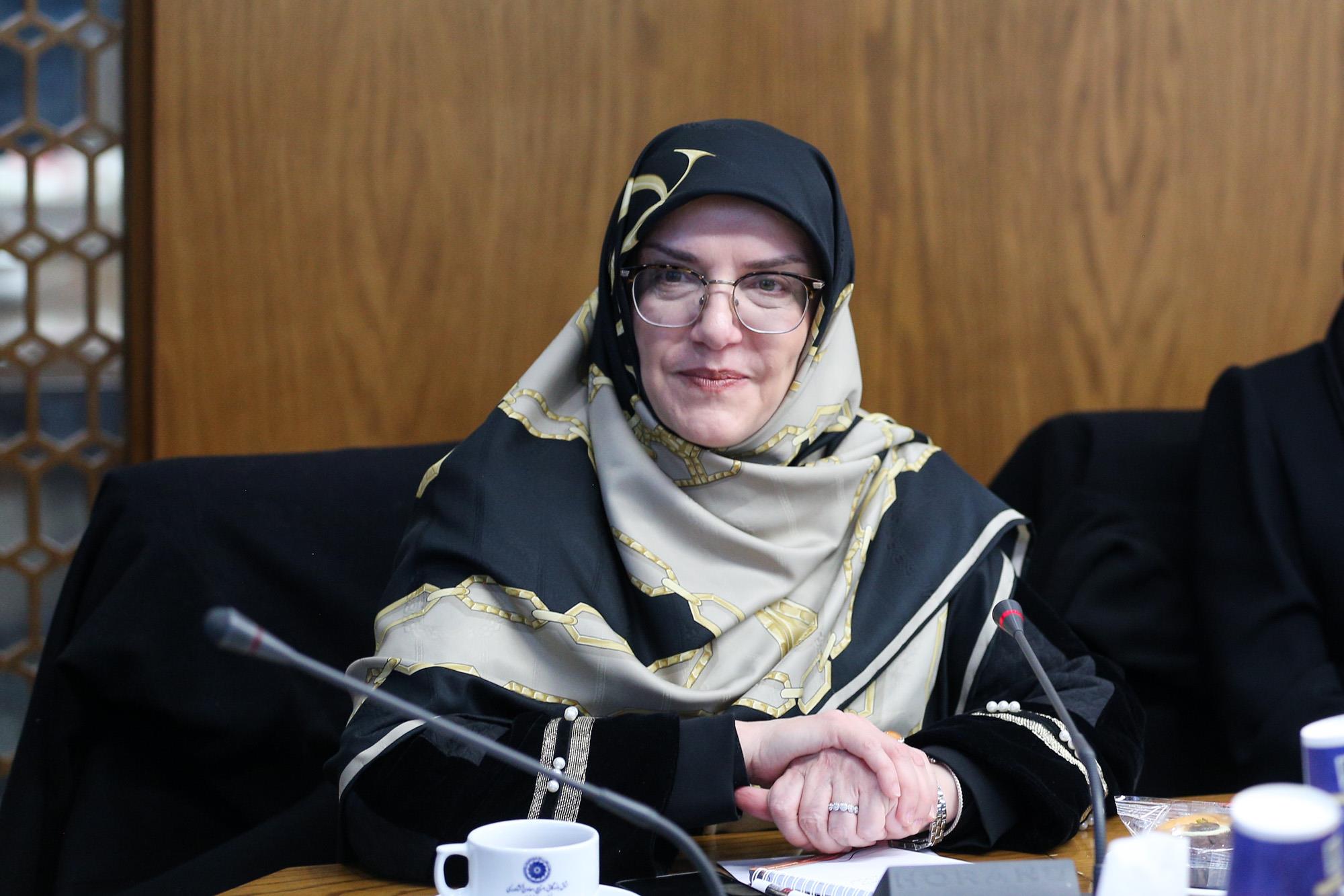 هم‌افزایی بانوان برای ایفای نقش در حوزه اقتصاد