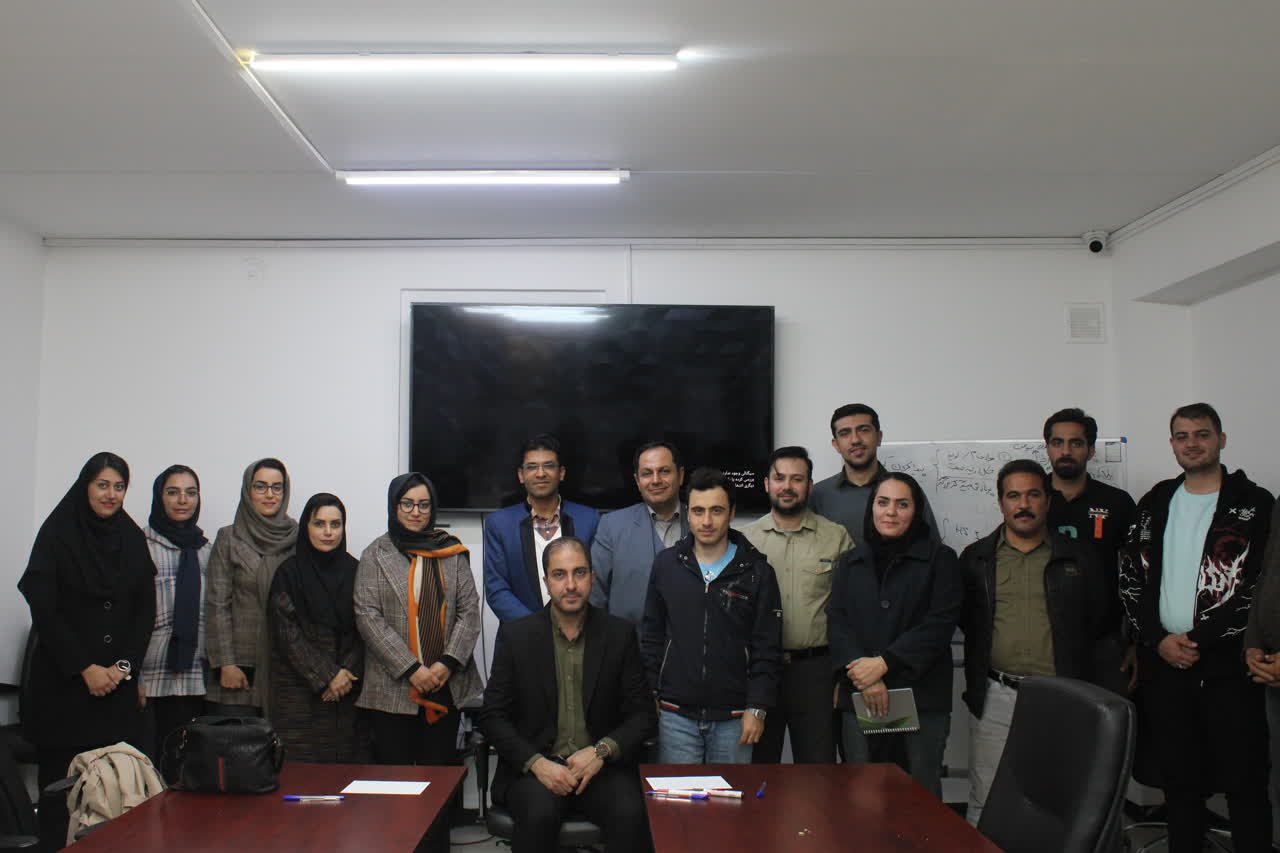 برگزاری رویداد آموزشی «مسیر کالا از مبدأ تا مقصد» در اتاق بازرگانی شعبه نجف‌آباد، تیران و کرون