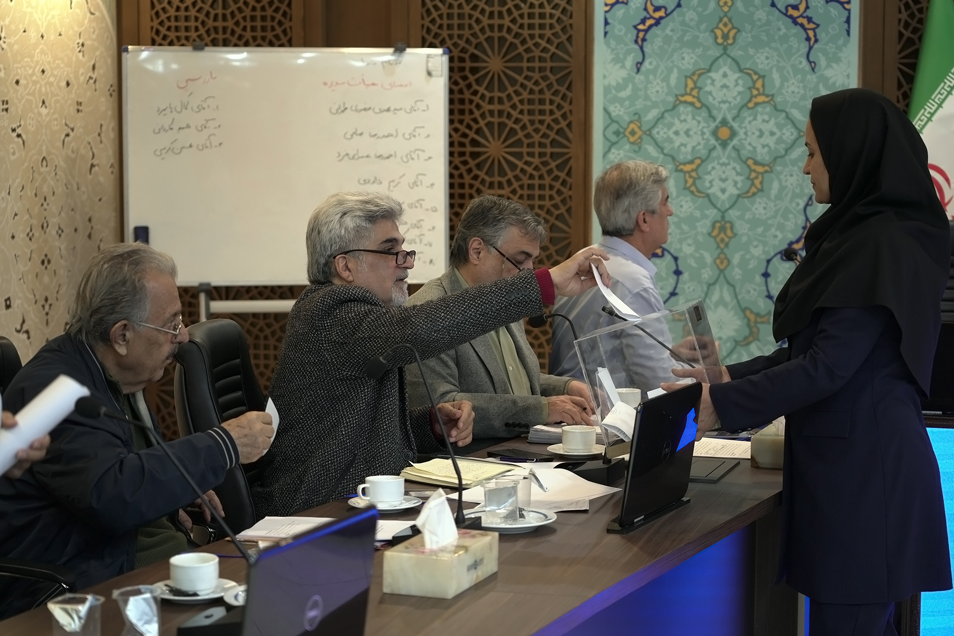 توانمندی‌های کامل زنجیره ساخت‌وساز در یک انجمن