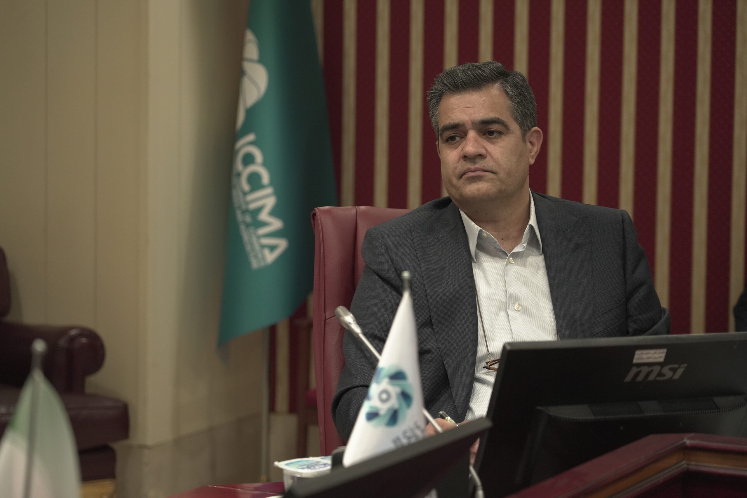 راه نجات تولید از مسیر خرد جمعی می‌گذرد