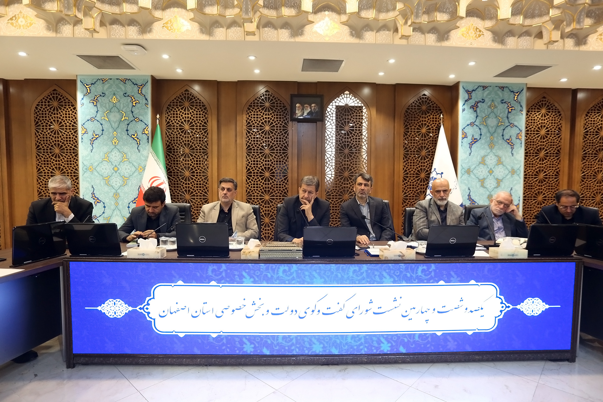 از گلخانه تا کارخانه؛ مطالبه مشترک برای انرژی پایدار