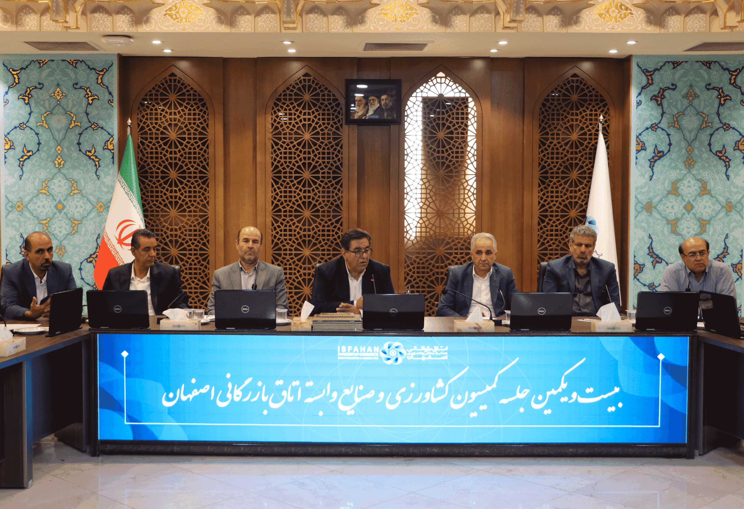 آینده صنعت طیور وابسته به فرمان رقابت‌پذیری