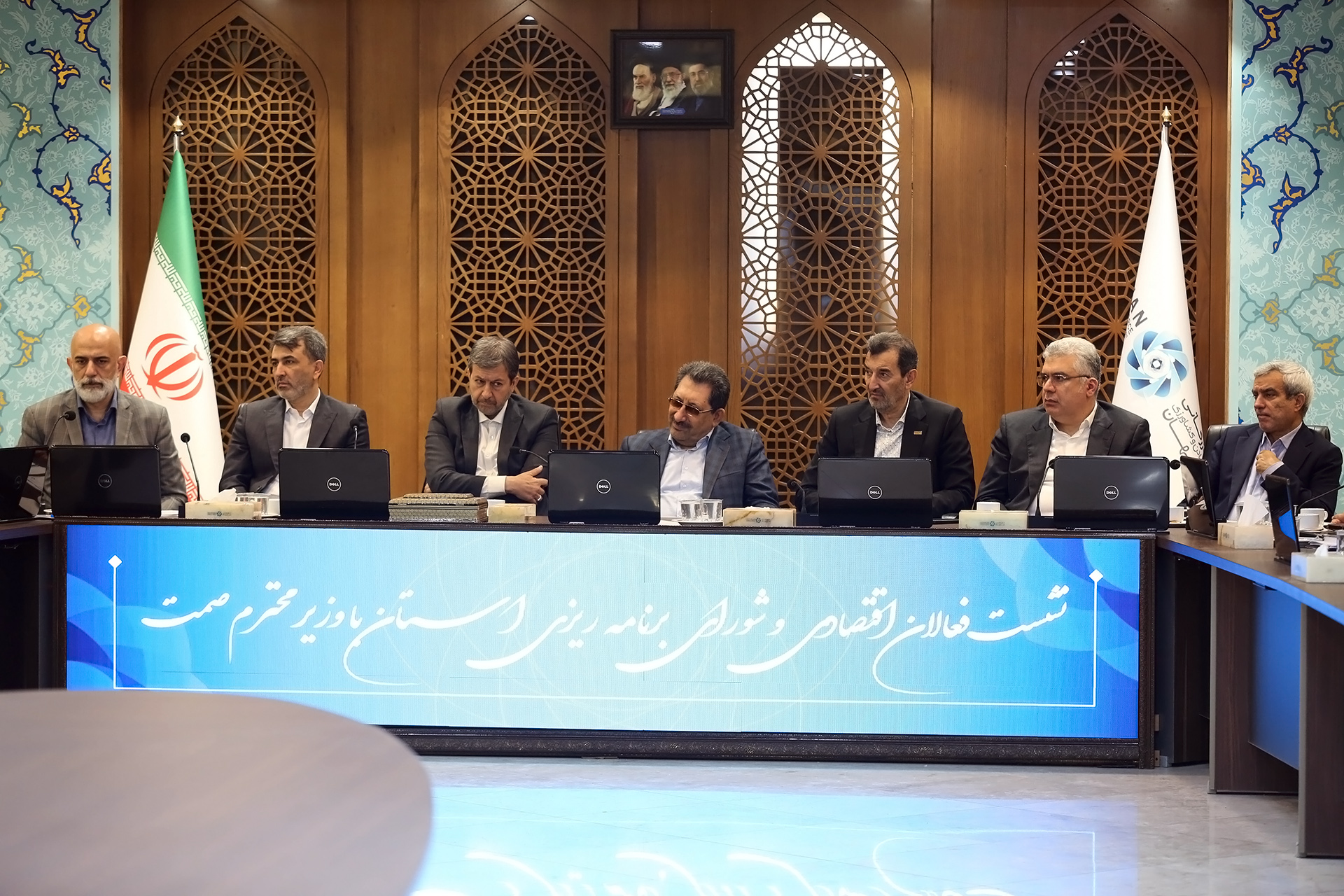 گره‌های تولید و تجارت اصفهان روی میز وزیر صمت