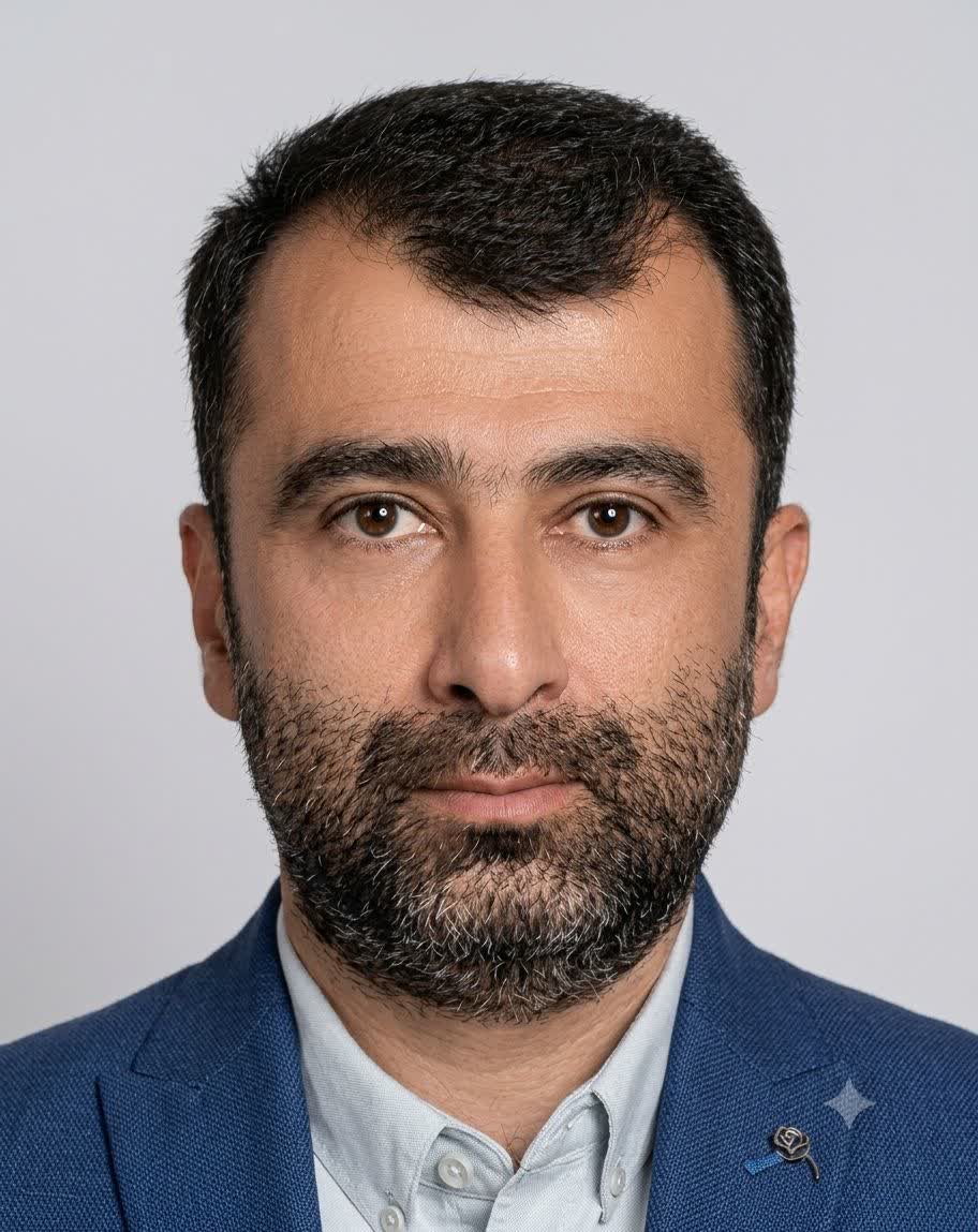 مرتضی نصر اصفهانی
