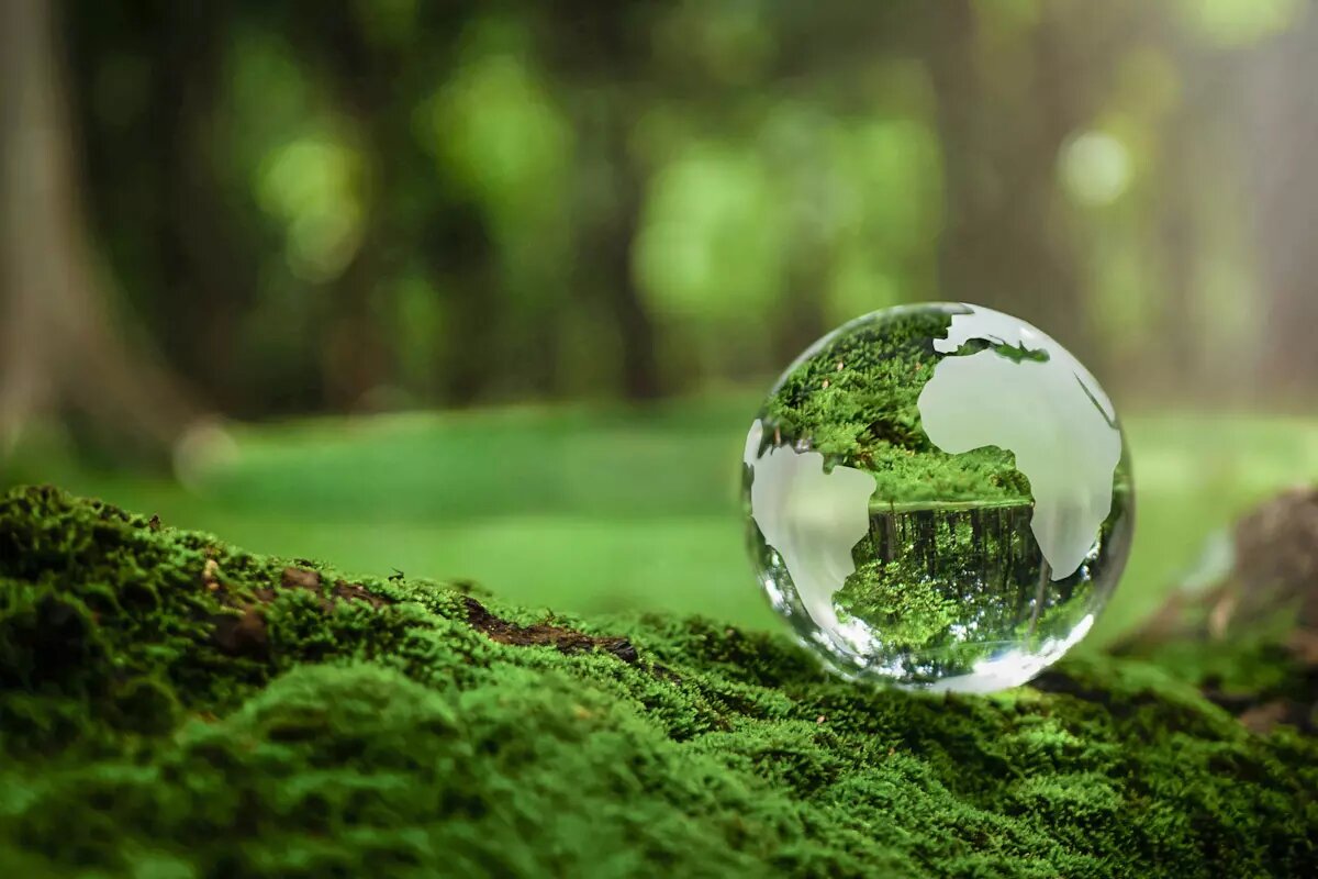 اتاق اصفهان، هم‌مسیر با آینده سبز